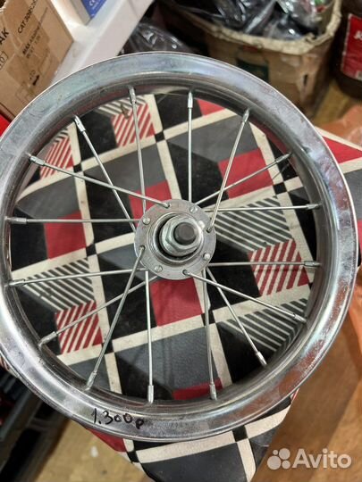 Передний обод 12