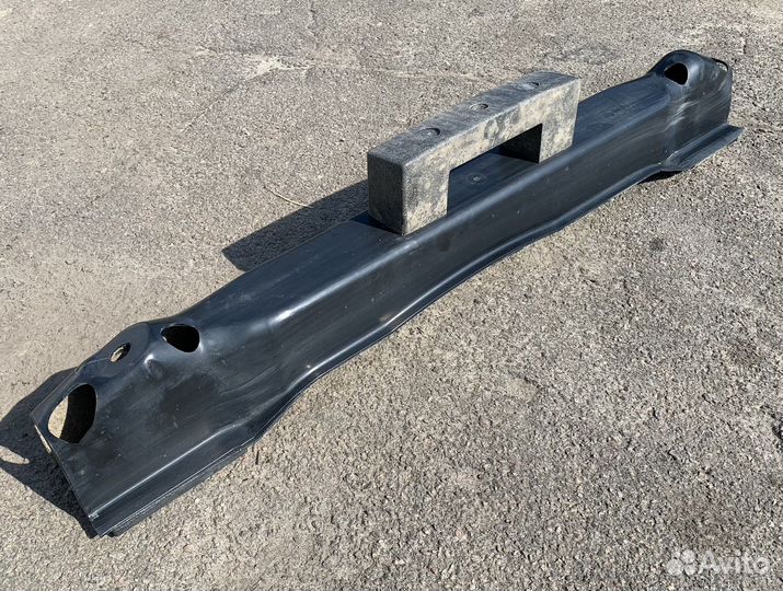 Усилитель заднего бампера Lancia Delta III