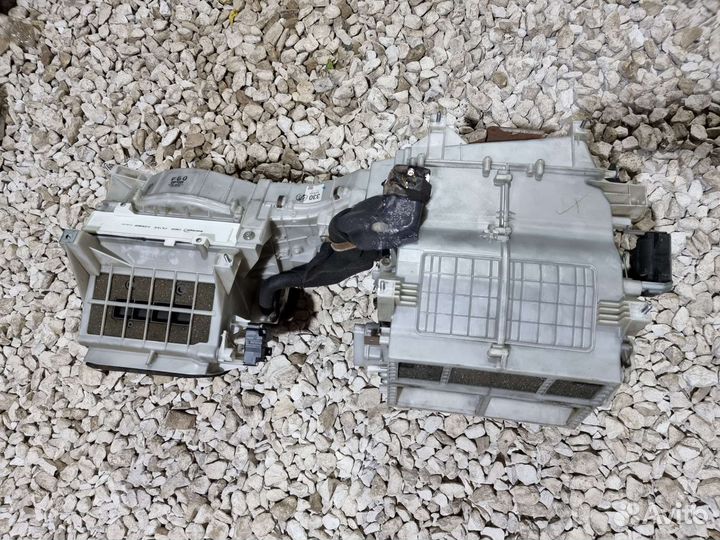 Корпус печки Паджеро 4