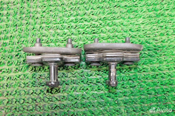 Петли дверных замков 6шт. Cadillac Escalade GMT800