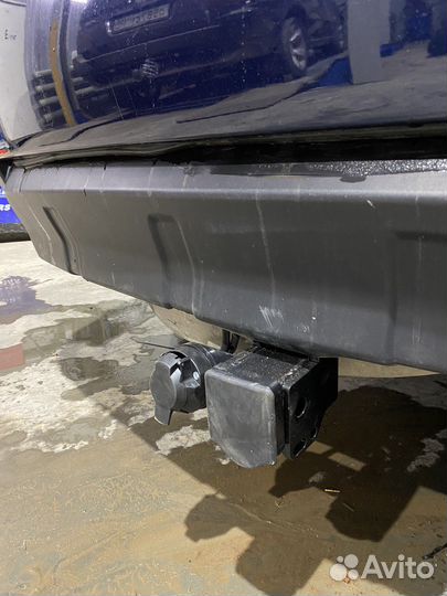 Фаркоп для Mitsubishi Outlander XL/Peugeot 4007