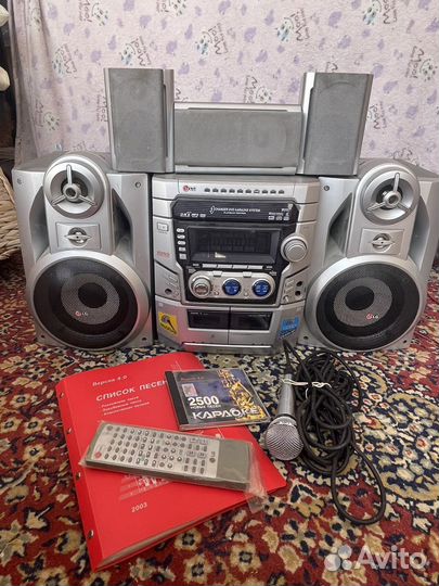 Музыкальный центр LG с караоке