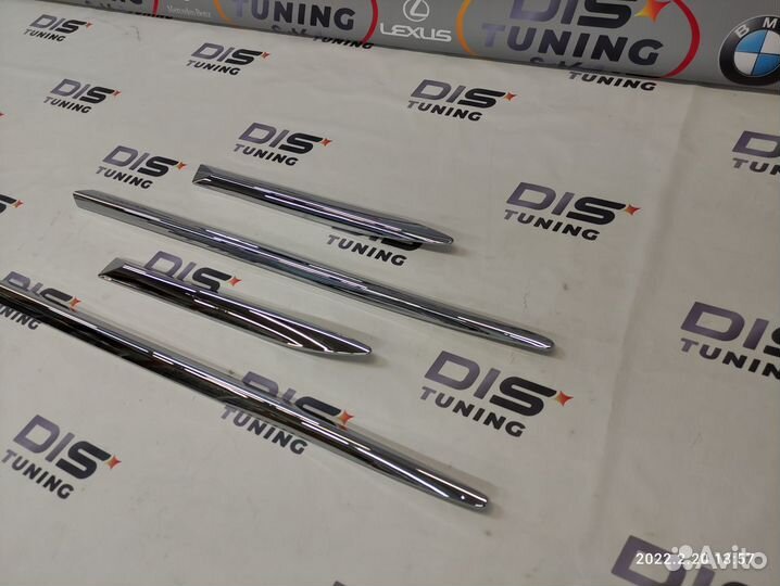 Молдинги дверей Lexus LX450 LX570