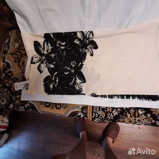 Палантин новый. Красивые