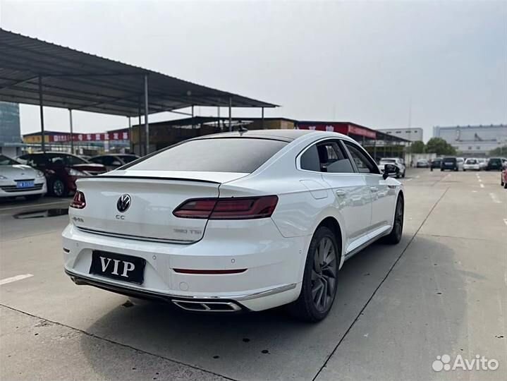 Volkswagen Arteon 2.0 AMT, 2021, 35 000 км