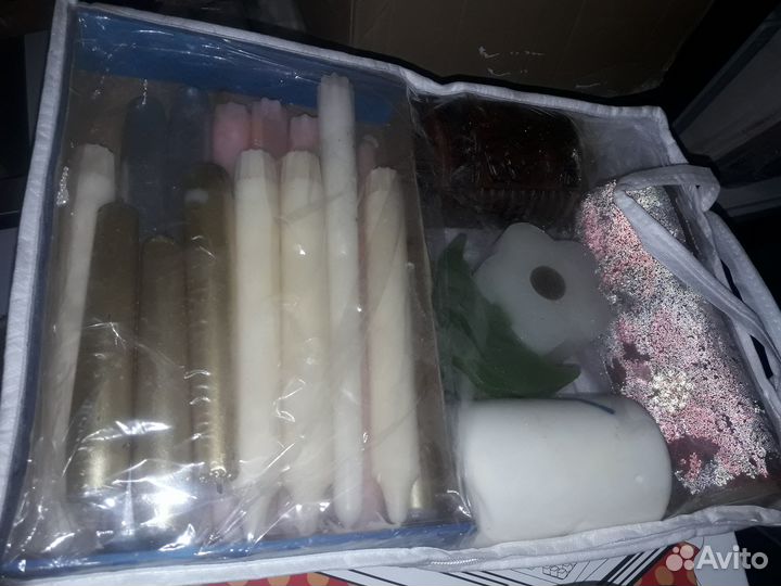 Коллекция свечей из разных уголков мира