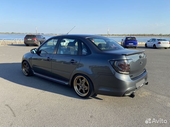 LADA Granta 1.6 МТ, 2016, 60 000 км