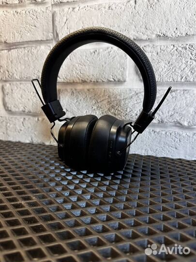 Беспроводные наушники Marshall Major (11)