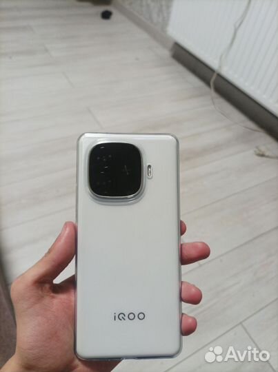 Vivo iQOO Z9, 8/128 ГБ