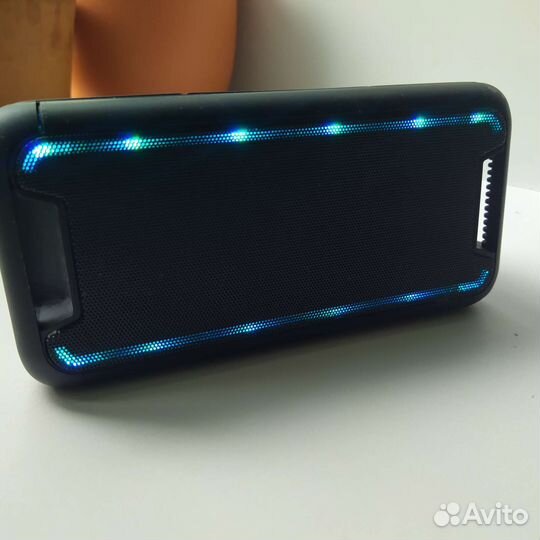 Блютуз колонка Dexp Р220