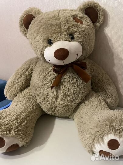 Плюшевый медведь