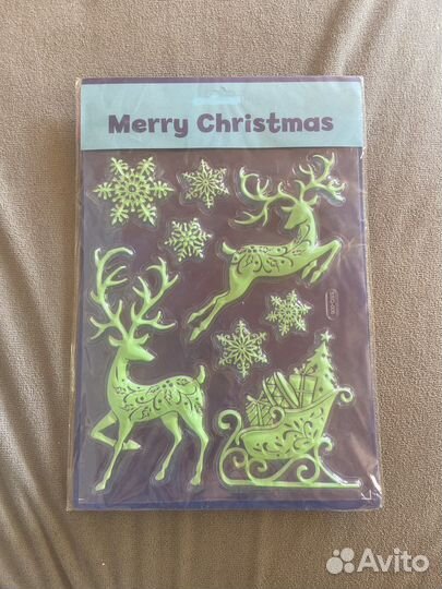 Интерьерные наклейки