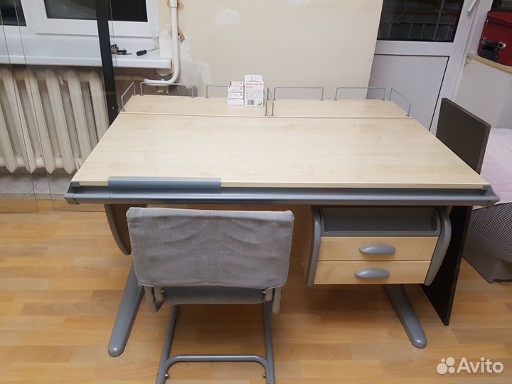 Письменный стол