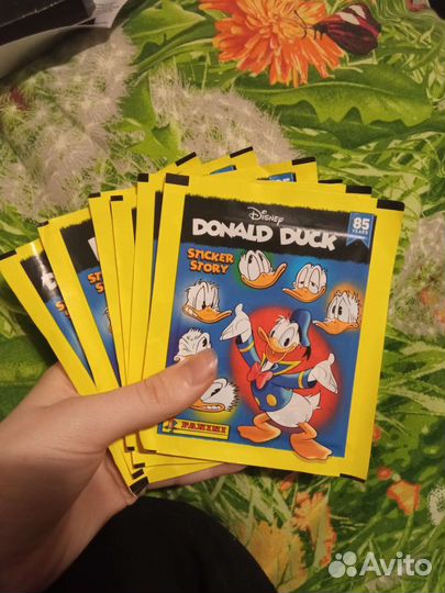 Donald duck sticker story panini
