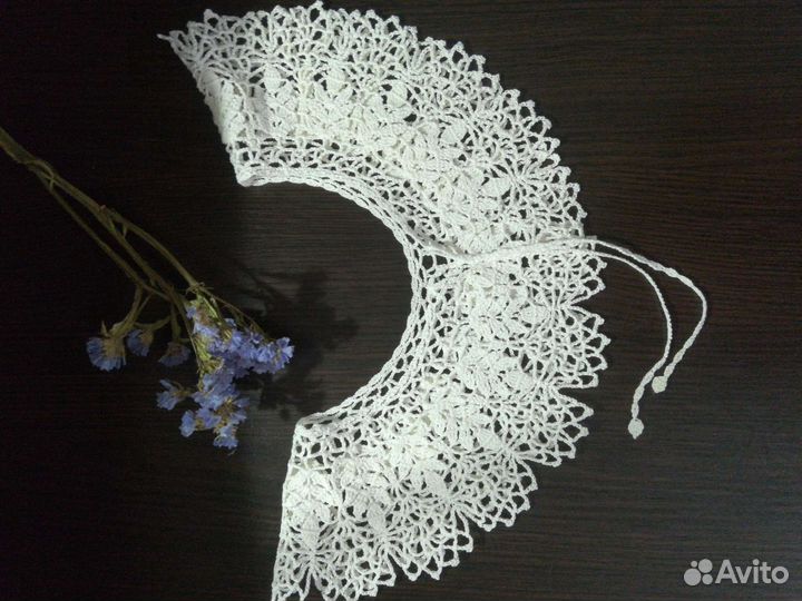Воротничок ажурный