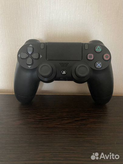 Sony PS4 геймпад