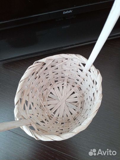 Корзина плетеная