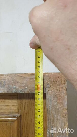 Дверь входная деревянная с коробкой