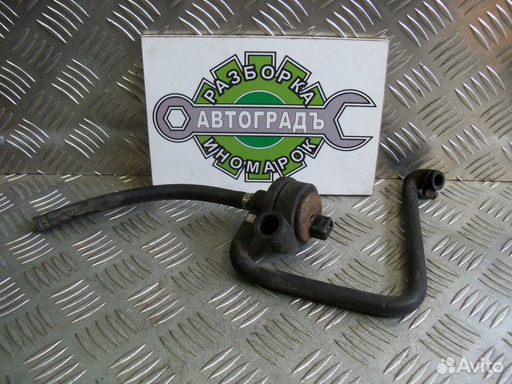Клапан вакуумный Audi 100 C4 2.3 AAR