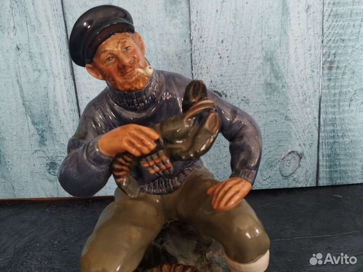 Фарфоровая статуэтка Royal Doulton