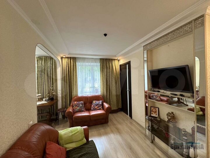 2-к. квартира, 42,1 м², 1/5 эт.
