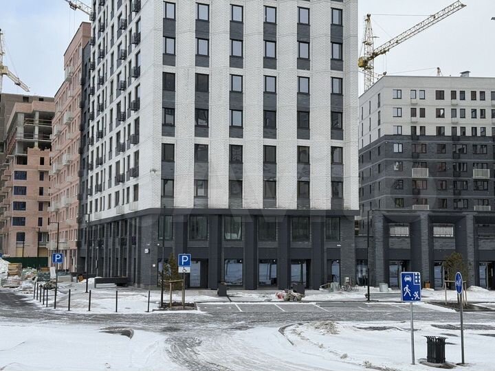 Первая линия. Контакты с арендаторами на районе. 4