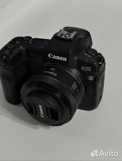 Фотоаппарат Canon EOS R