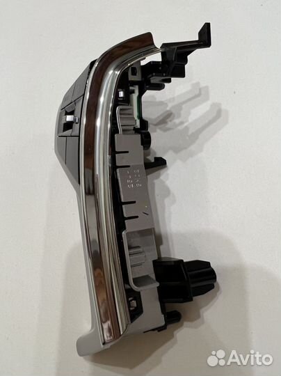 Кнопки на руль (левые) Mitsubishi Pajero Sport