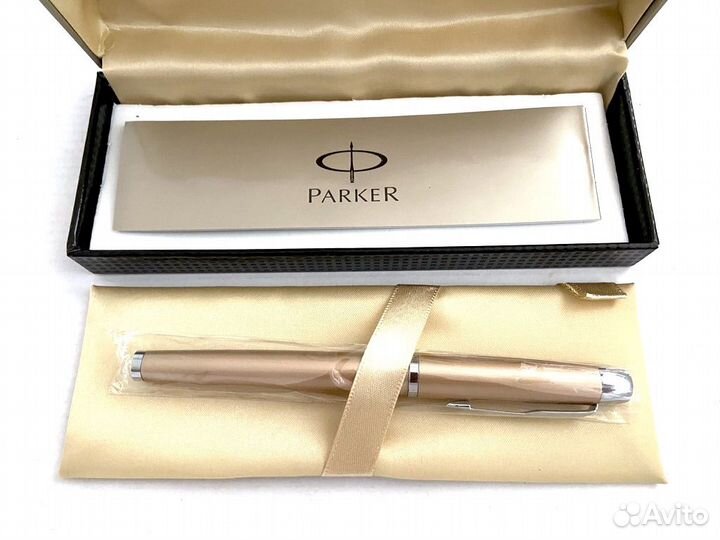 Ручка перьевая Parker в коробке - розовое золото