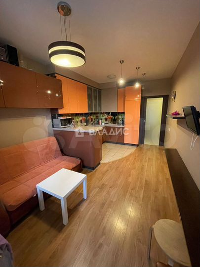 2-к. квартира, 67 м², 4/15 эт.