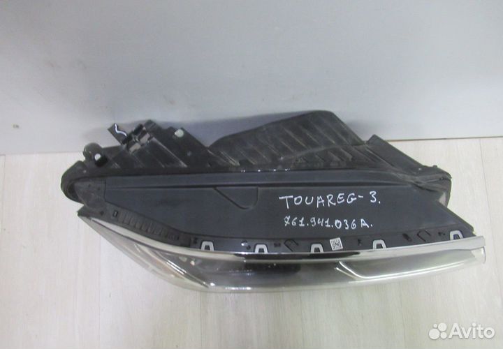 Фара правая LED Volkswagen Touareg 3 oem 761941036a (слом.все крепл)(трещина на стекле)