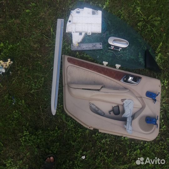 Дверь передняя левая в комплекте
