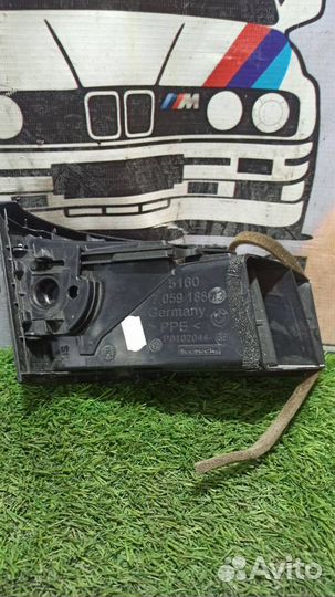 Наружная вентиляционная решетка правая BMW 1