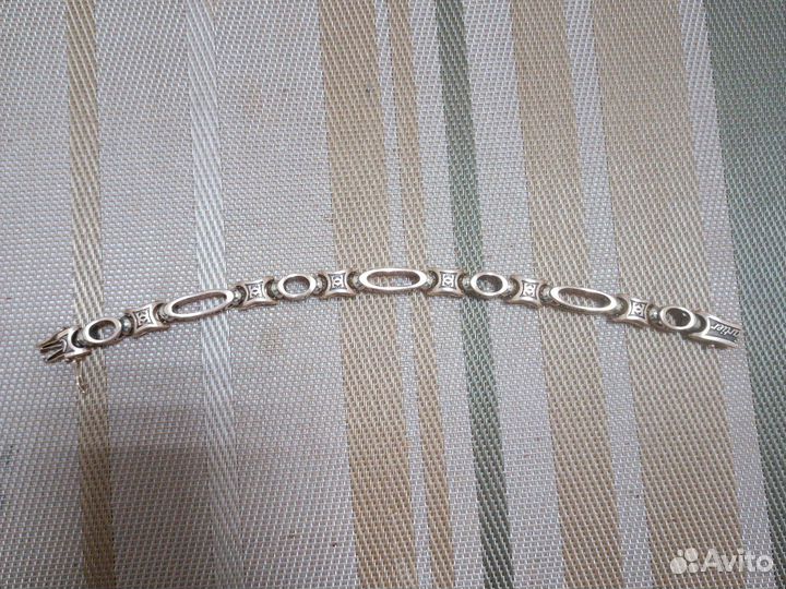 Золотой браслет