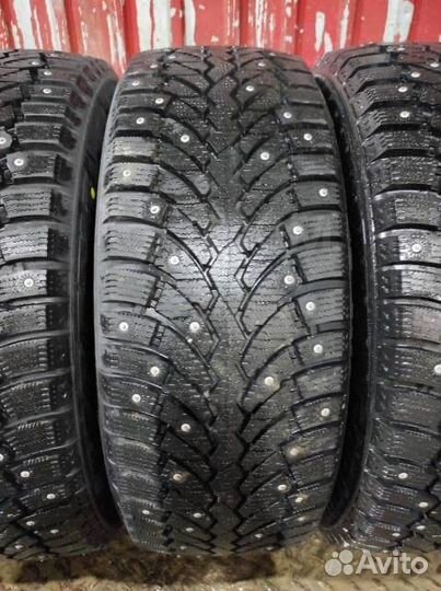 Formula Ice 215/50 R17