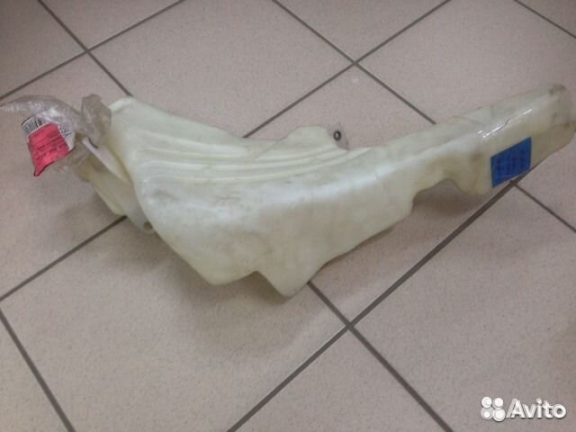 Бачки стеклоомывателя Volkswagen Audi