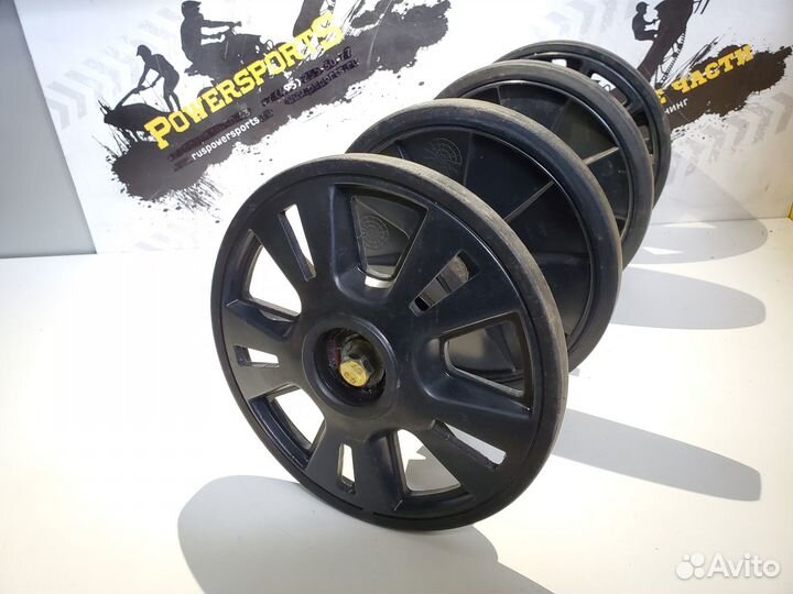 Ось задних роликов 200 мм снегох BRP Ski-Doo Lynx