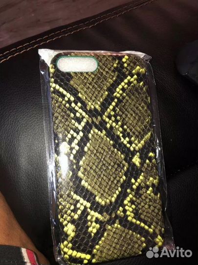 Чехлы iPhone 8 plus (новые смотри фото)