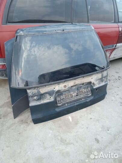 Дверь багажника Mitsubishi RVR Z N11W Митсубиси