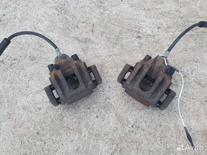 Суппорт задний левый и правый BMW E60 E63 E65