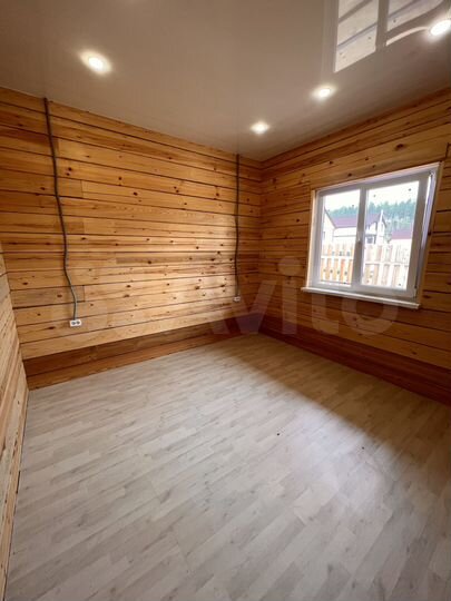 Дом 139,8 м² на участке 7,2 сот.