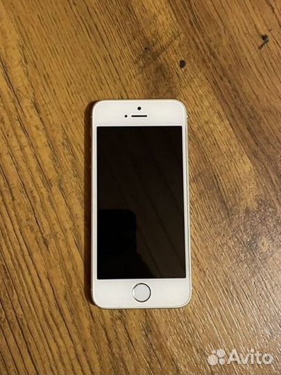 iPhone SE