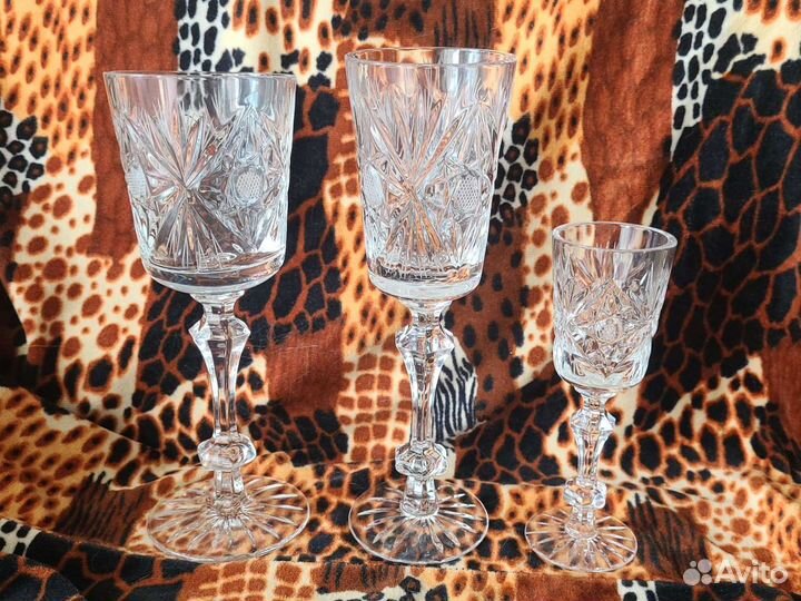 Фужеры, бокалы и рюмки подарочные