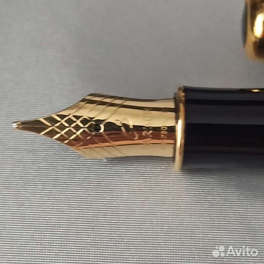 Ручка Parker Sonnet F530 с золотым пером