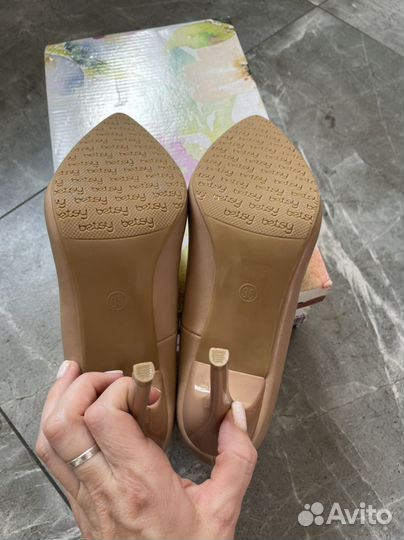 Туфли лодочки 35