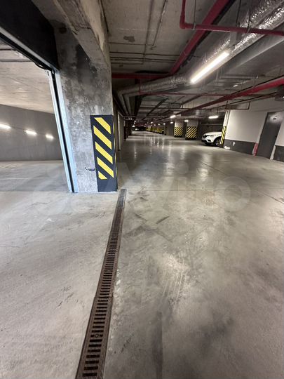 Машиноместо