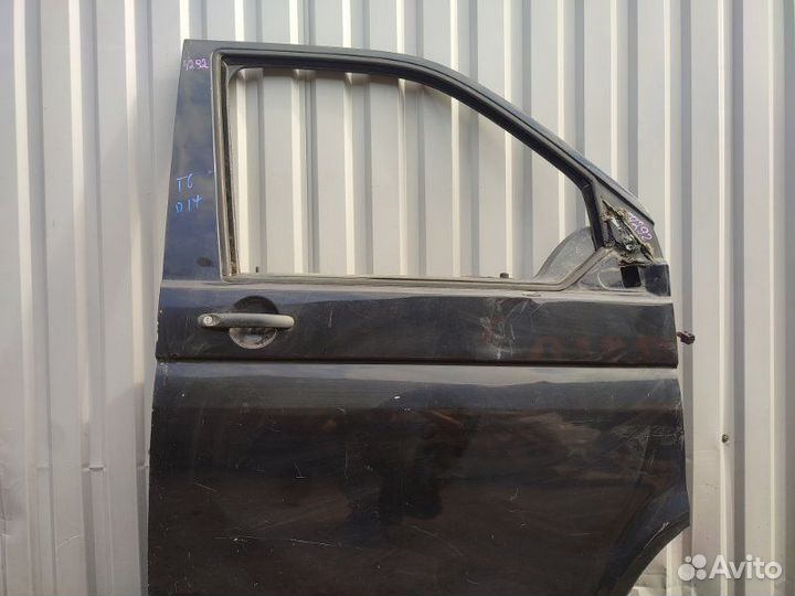 Дверь передняя правая Volkswagen Transporter T5
