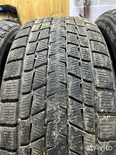 Dunlop Winter Maxx SJ8 225/50 R20