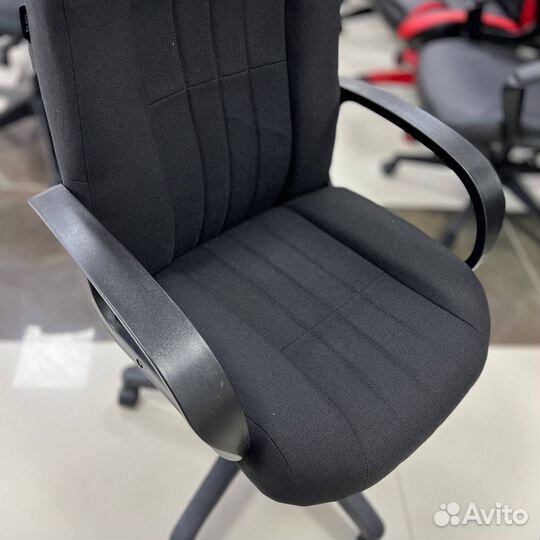 Компьютерное кресло T-898/3C11BL