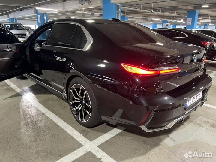 BMW 7 серия 3.0 AT, 2022